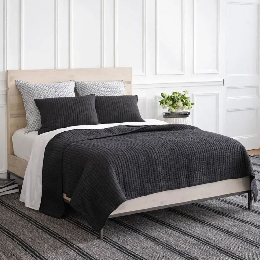 ANNIE SELKE Pine Cone Hill Lana Voile cotton quilt Twin Black NIP